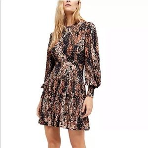 NWT Free People Heartbeats Skater Mini